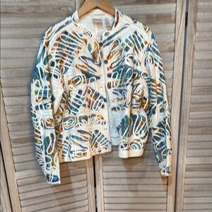 Chico's White and Blue Blazer with Artistic Leaf Pattern